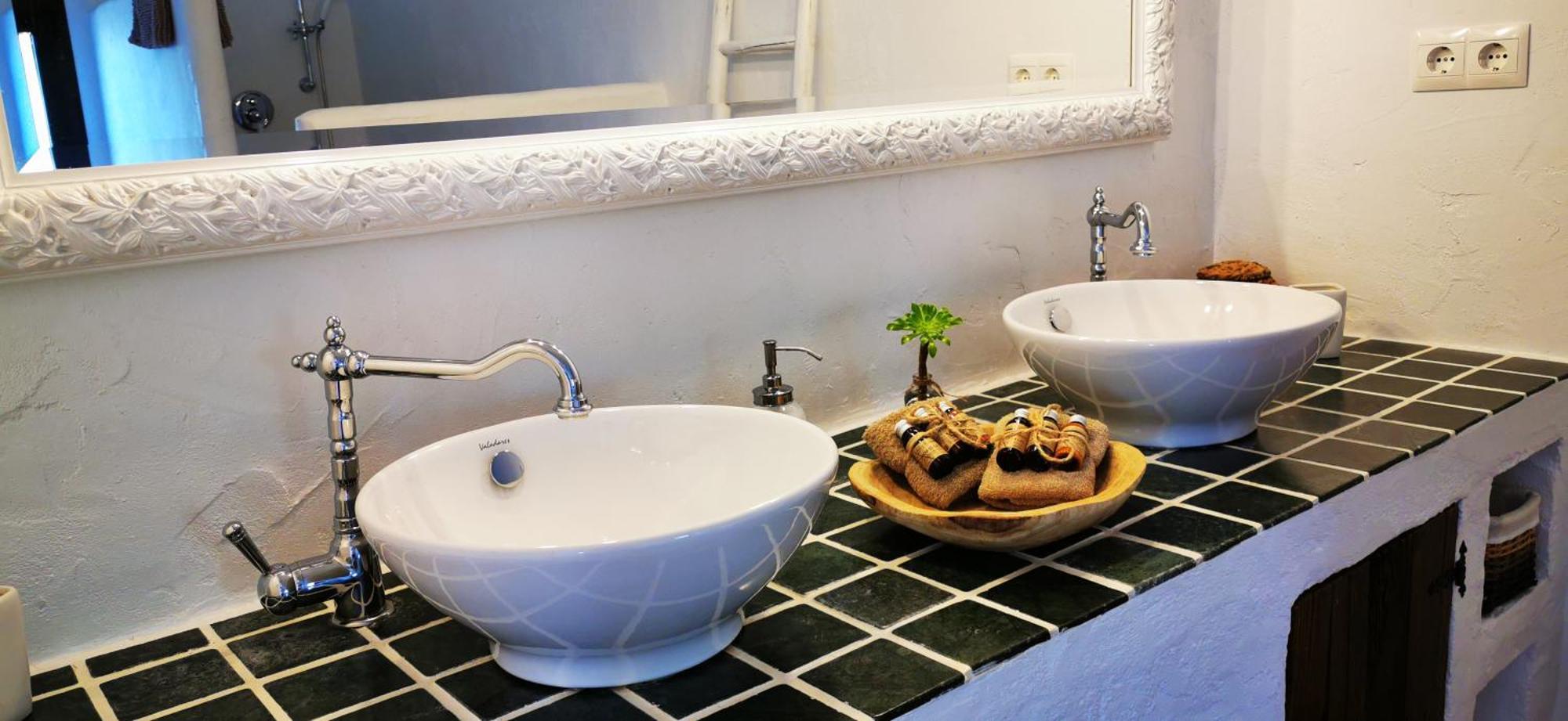 Roca Verde, Boutique Bed & Breakfast (Adults Only) Alhaurin de la Torre Room photo